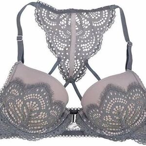 Victoria's Secret Dream Angels Lace Racerback Bra. Size 32DDD